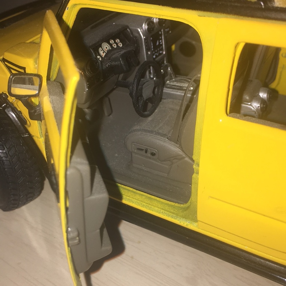 Yellow Hummer Model - Picture 3 of 5